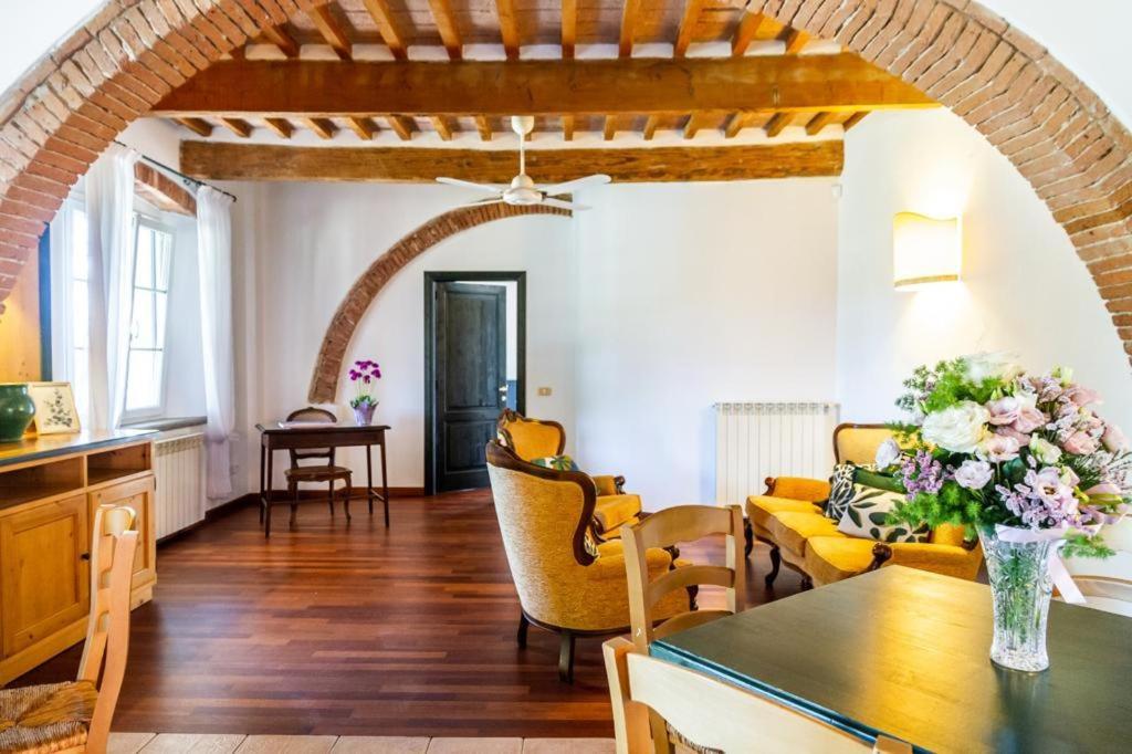 Aparthotel Il Casale Delle Rose Civitella Paganico Exterior foto
