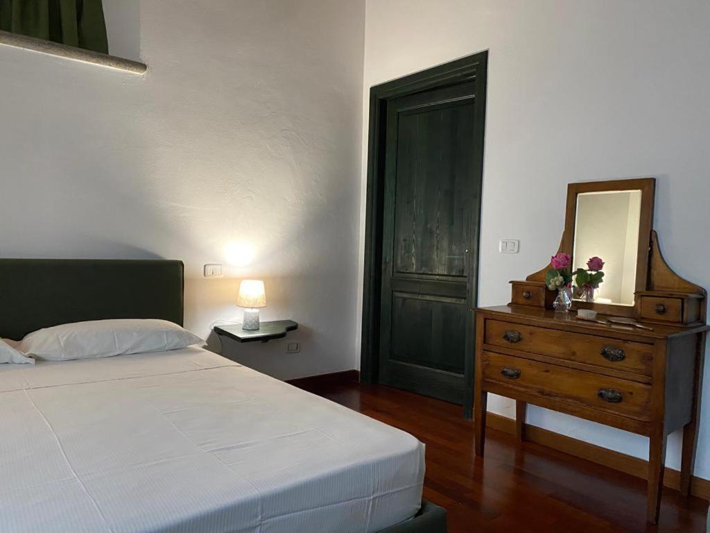Aparthotel Il Casale Delle Rose Civitella Paganico Exterior foto